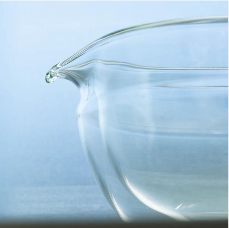 ORIGAMI - Glass Katakuchi Matcha Bowl