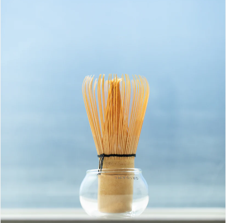 ORIGAMI - Glass Matcha Whisk Stand